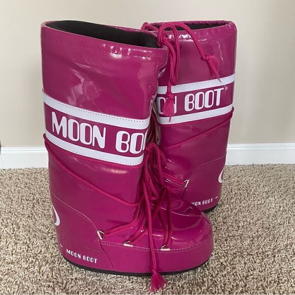 Moon Boot Shoes - Women’s Tall Glossy Icon Vinil Moon Boots Pink Purple Waterproof size 7/8.5